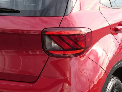 2023 Hyundai VENUE SE