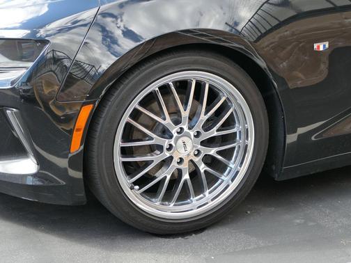 2018 Chevrolet Camaro 2LT