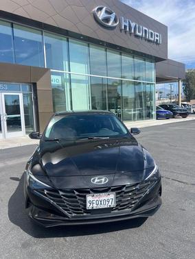2023 Hyundai ELANTRA HEV Limited
