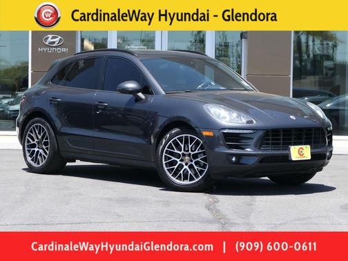 Gray 2018 Porsche Macan Macan Sport Edition