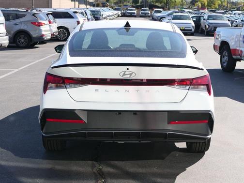 2026 Hyundai ELANTRA Sport