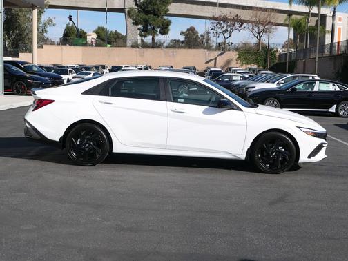 2026 Hyundai ELANTRA Sport