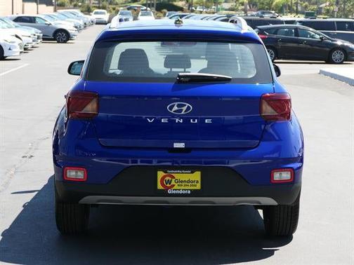 2024 Hyundai VENUE Limited