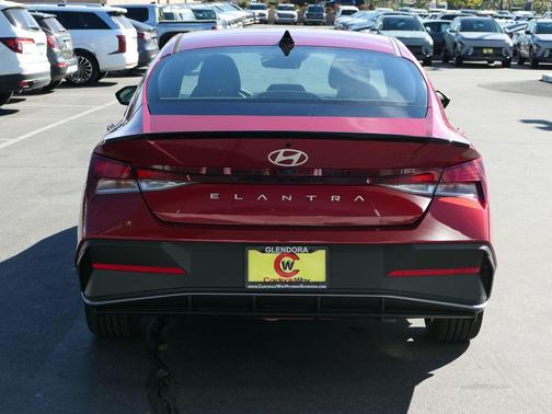2026 Hyundai ELANTRA Sport