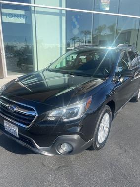 2018 Subaru Outback 2.5i Premium