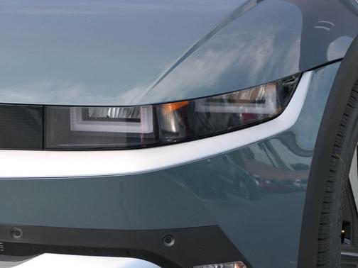 2026 Hyundai IONIQ 5 SE