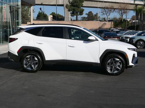 2026 Hyundai TUCSON Plug-In Hybrid SEL