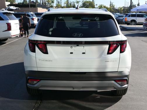 2026 Hyundai TUCSON Plug-In Hybrid SEL