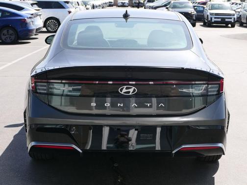 2026 Hyundai SONATA SEL