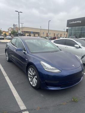 Deep Blue Metallic 2018 Tesla Model 3 Long Range
