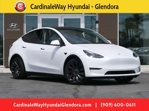 Pearl White Multi-Coat 2024 Tesla Model Y Performance Dual Motor All-Wheel Drive