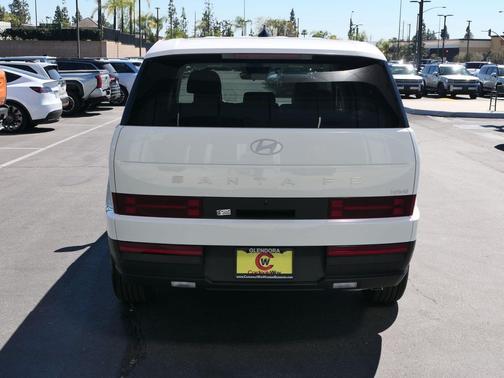 2026 Hyundai SANTA FE SE
