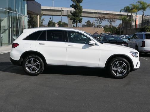 2022 Mercedes-Benz GLC 300 Base