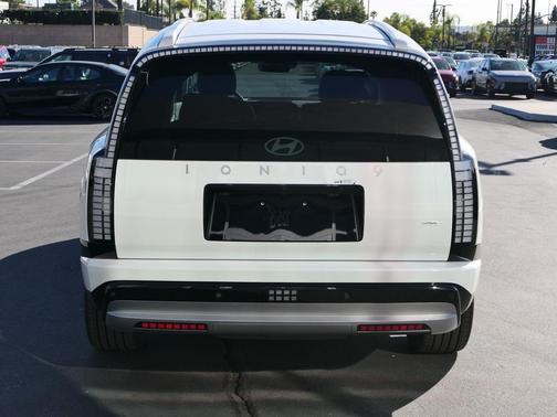 2026 Hyundai IONIQ 9 SEL