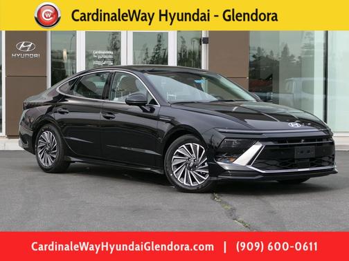 2026 Hyundai SONATA Hybrid Limited