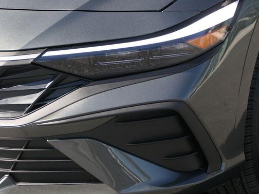 2026 Hyundai ELANTRA Sport