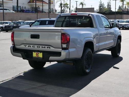 2021 Toyota Tacoma SR