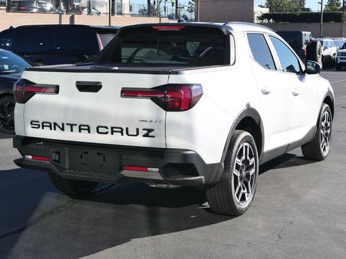 Atlas White 2026 Hyundai SANTA CRUZ Limited