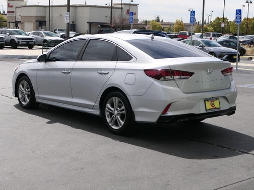 2018 Hyundai SONATA SEL