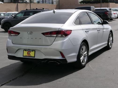 2018 Hyundai SONATA SEL