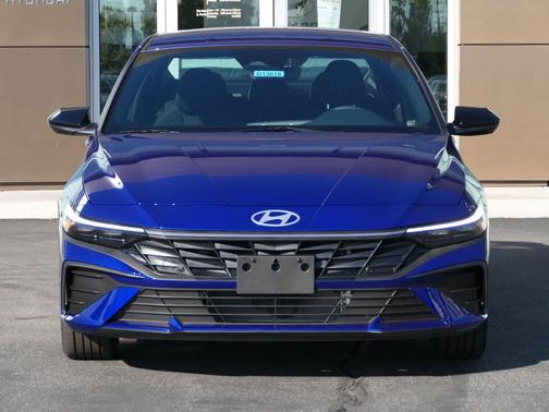 2026 Hyundai ELANTRA HEV SEL Sport
