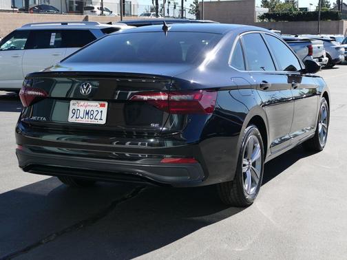 2023 Volkswagen Jetta 1.5T SE