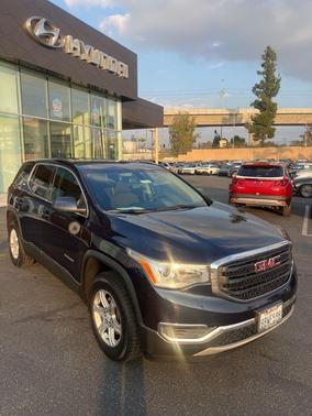 2017 GMC Acadia SLE-1