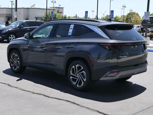 Ecotronic Gray 2026 Hyundai TUCSON Limited