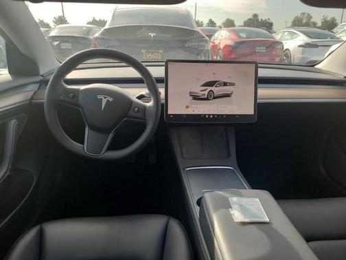 2023 Tesla Model 3 Base
