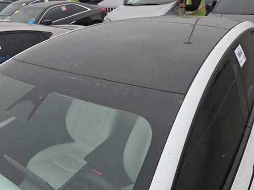 2022 Tesla Model 3 Base