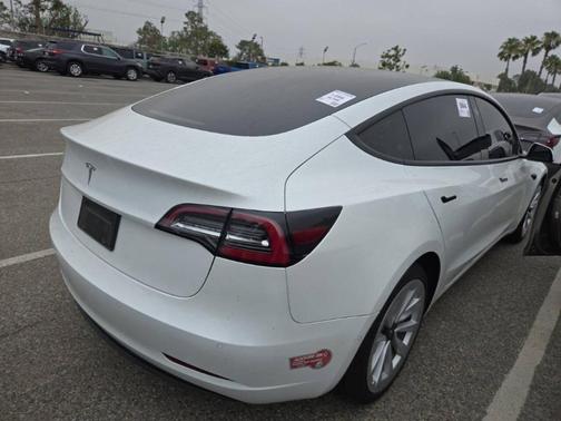 2022 Tesla Model 3 Base