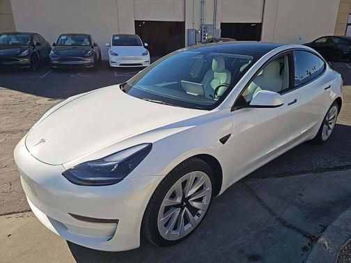 2022 Tesla Model 3 Base