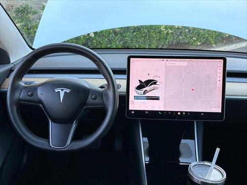2020 Tesla Model 3 Standard Range Plus