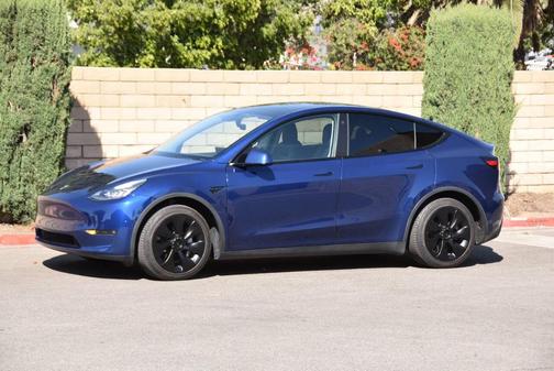 Charcoal 2021 Tesla Model Y Long Range