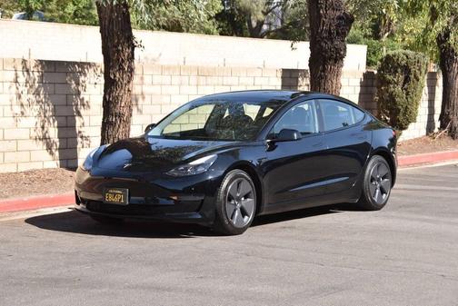 2021 Tesla Model 3 Standard Range Plus