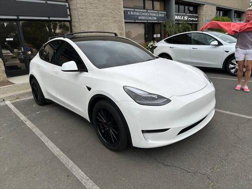 2022 Tesla Model Y Performance Dual Motor All-Wheel Drive