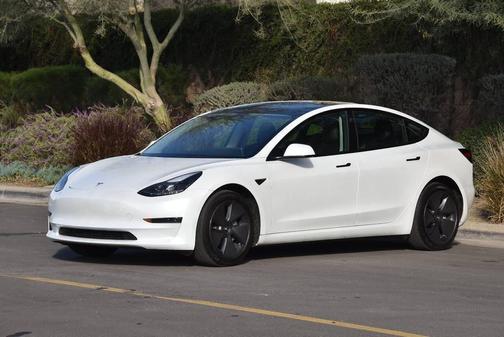2023 Tesla Model 3 Base