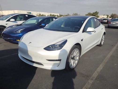 2023 Tesla Model 3 Base