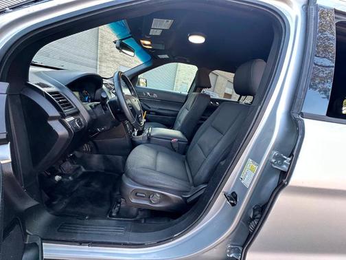 Gray 2017 Ford Utility Police Interceptor Base