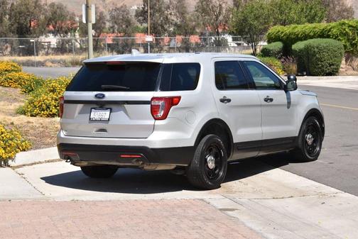 Gray 2017 Ford Utility Police Interceptor Base