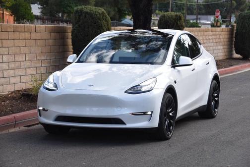2022 Tesla Model Y Long Range