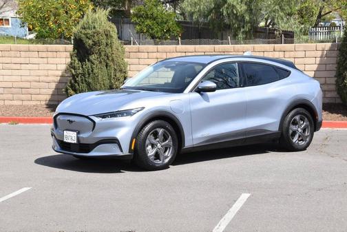 2022 Ford Mustang Mach-E Select