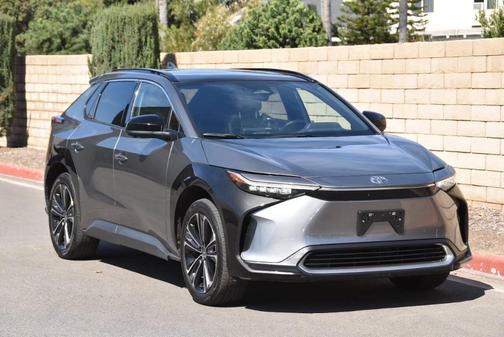 2023 Toyota bZ4X Limited