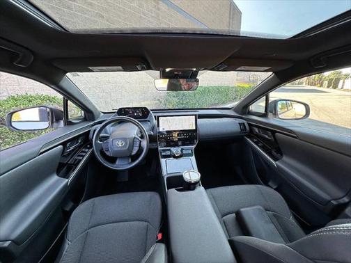 2023 Toyota bZ4X XLE
