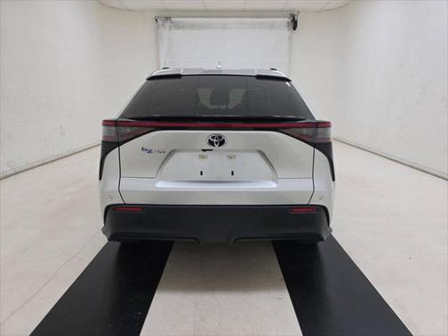 2023 Toyota bZ4X XLE