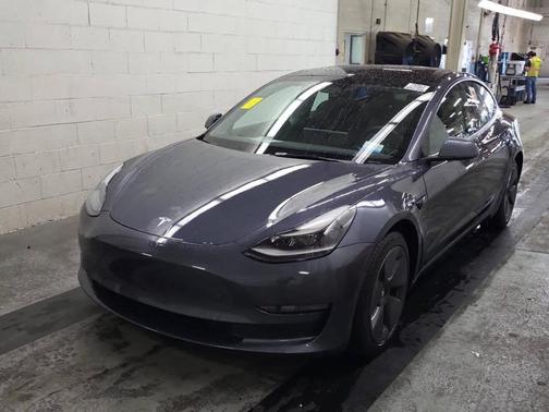 2023 Tesla Model 3 Base