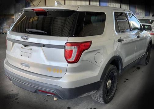 Gray 2016 Ford Utility Police Interceptor Base
