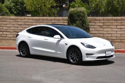 2020 Tesla Model 3 Standard Range Plus
