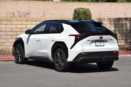 2023 Toyota bZ4X Limited
