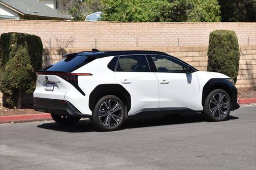 2023 Toyota bZ4X Limited
